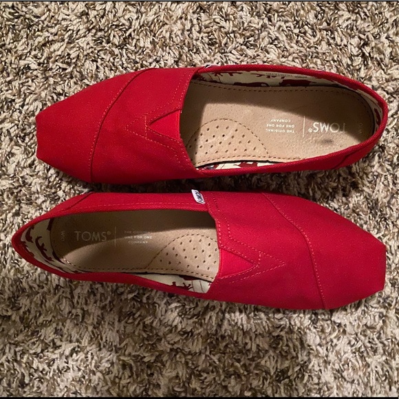 WORN ONCE Red TOMS Alpargata - Picture 5 of 5